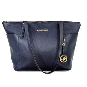 Michael Kors Navy Large Jet Set Leather Tote